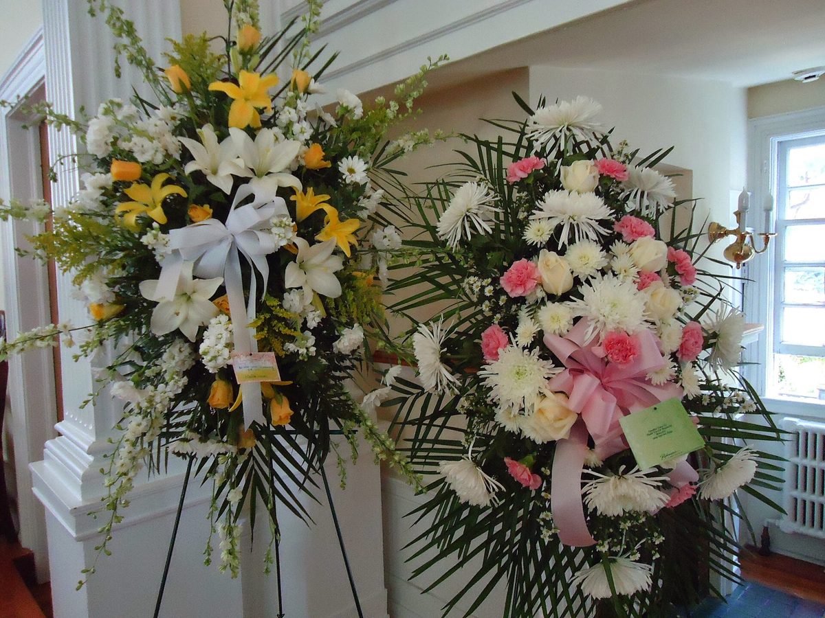 Designer's Choice Funeral Spray
